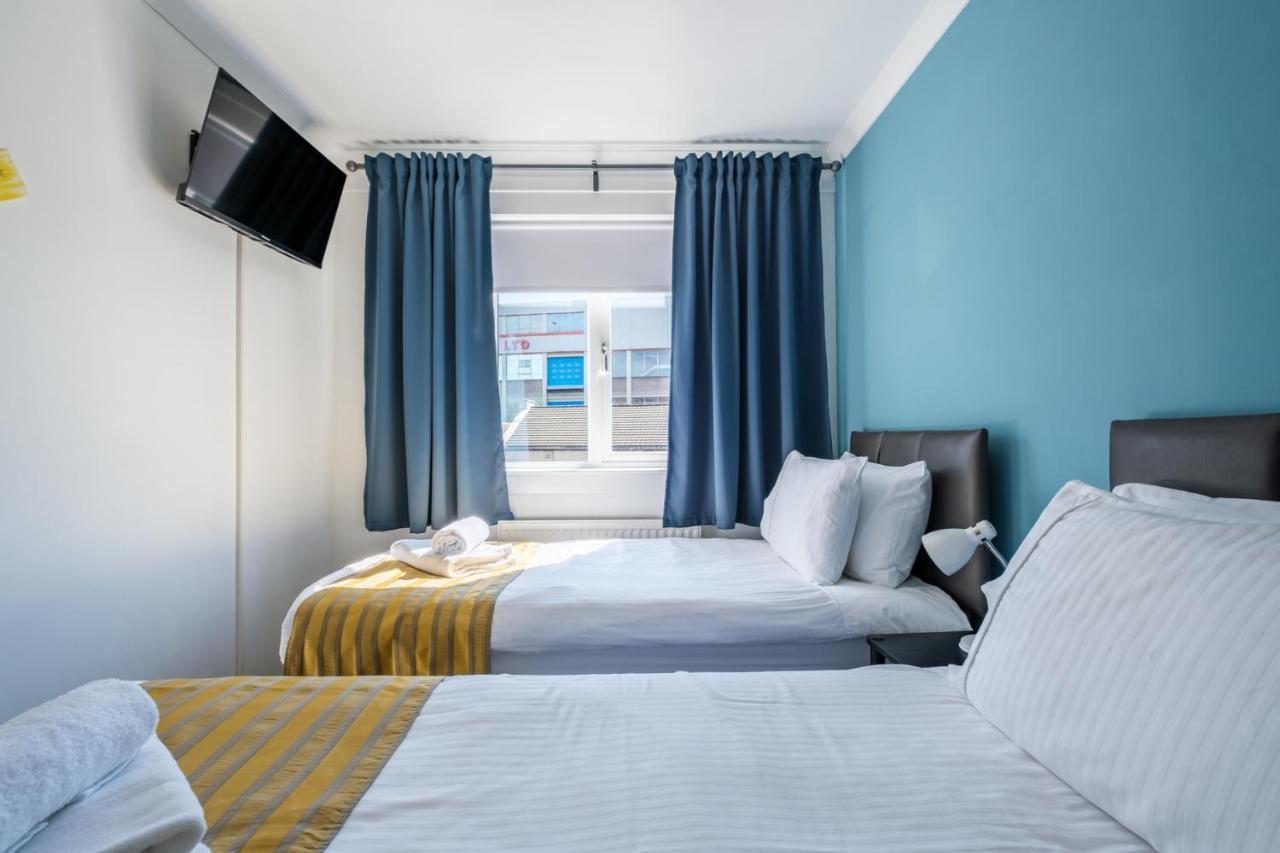 The Douglas - Spacious 2 Bed Apartment In アッディンストン エクステリア 写真