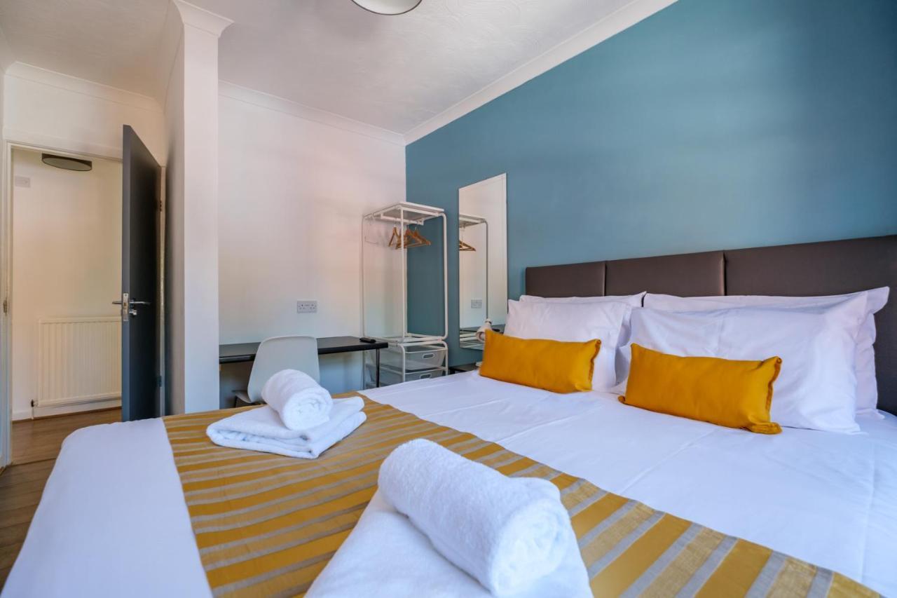 The Douglas - Spacious 2 Bed Apartment In アッディンストン エクステリア 写真